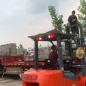 常州 黄金麻冰裂纹，地铺石装车