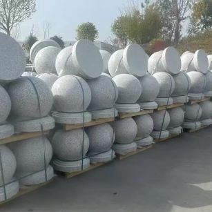 常州 白麻花岗岩石材圆球，石球，挡车球，隔离球，景观石球，风水球等