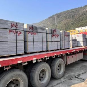 常州 芝麻灰地铺石出货日常