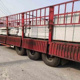 常州 白麻荔枝面外墙干挂，工厂装车日常