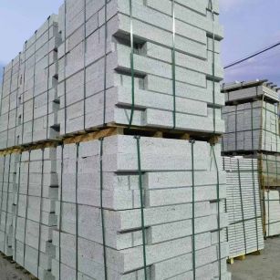 常州 芝麻白花岗岩路沿石，路缘石，路肩石，道牙，立缘石，马路牙子，街沿石，侧石等