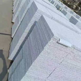 常州 白麻荔枝面花岗岩地铺石