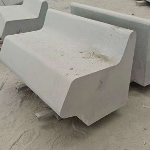 常州 芝麻白花岗岩异形坐凳，石凳