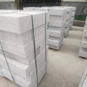 常州 白麻花岗岩路沿石，立缘石，平缘石，路牙石，道牙石，马路牙子等