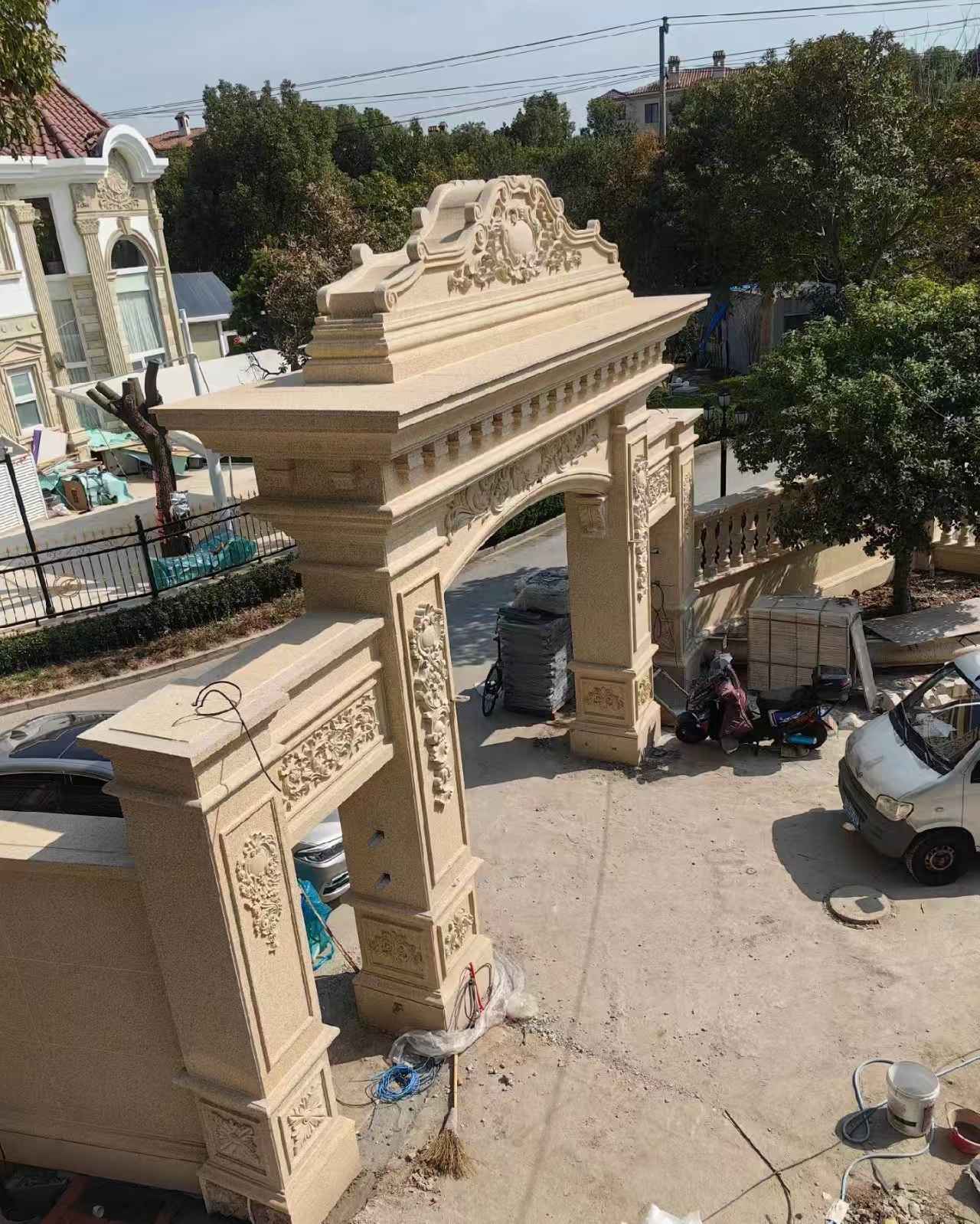 常州 黄金麻荔枝面花岗岩别墅门楼