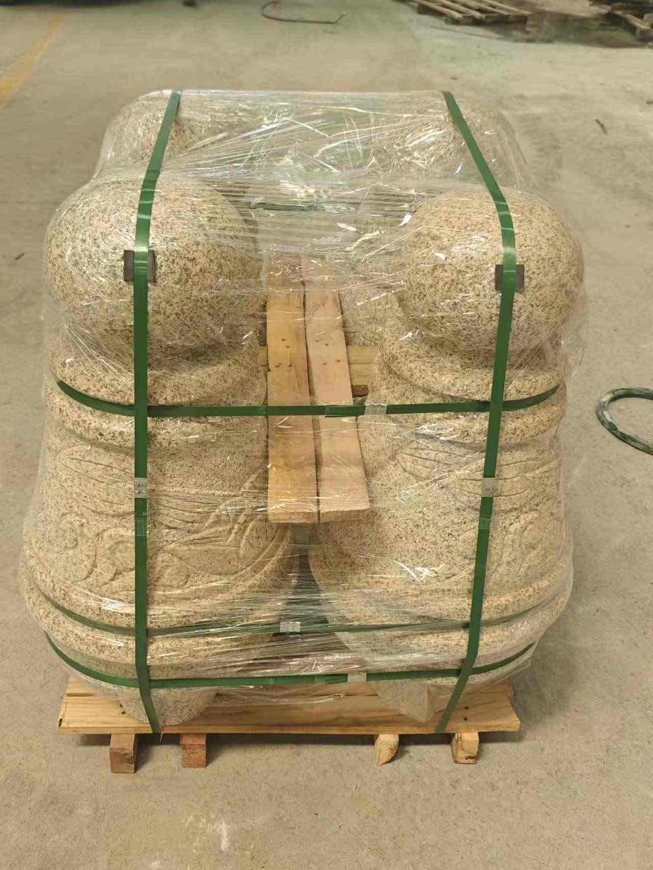 常州 黄金麻异形定制雕花——棒棒糖挡车柱