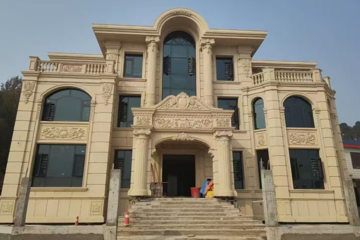 常州 黄金麻花岗岩别墅外墙干挂